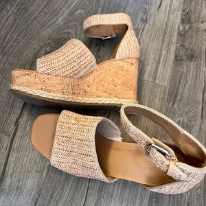 Universal Thread wedges